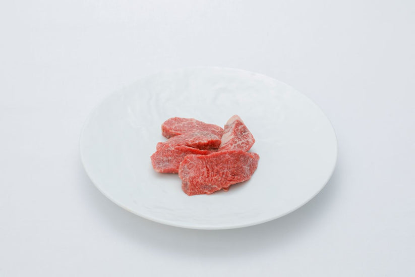 神戸牛 ステーキ：赤身サイコロステーキ